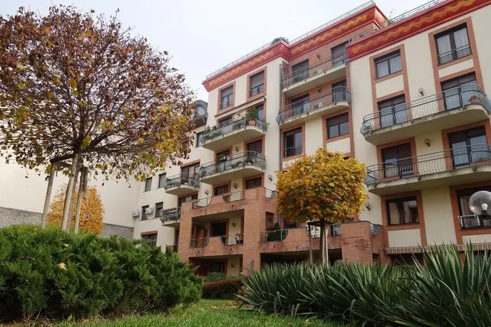 Semiramis Apartment - Image 1