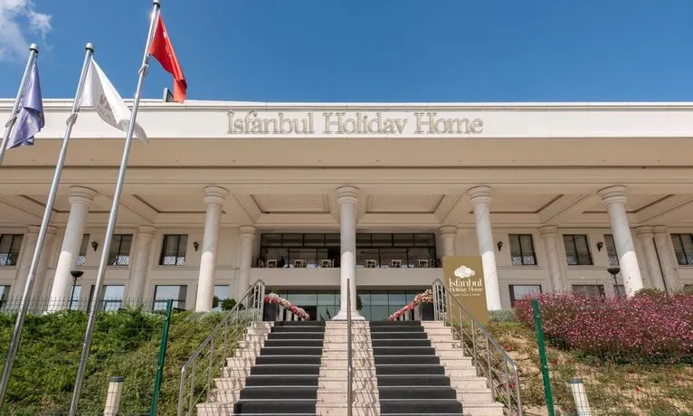 ISFANBUL HOLIDAY HOME AND SUITES - Image 1