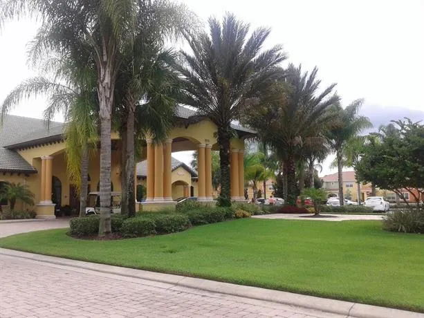 Paradise Palms Four Bedroom Townhouse AP8 - Image 1