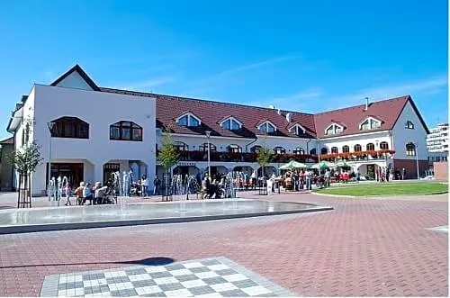 Hotel Sluneční dvůr - Image 1