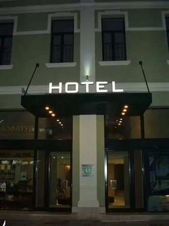 Plaza Hotel Burgas - Image 1