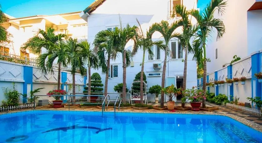 Palm Villa 19 - Image 1