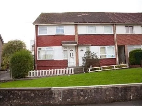 Rutherglen Villa - Image 1