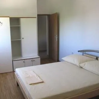 Petros Apartments Pag - Image 1