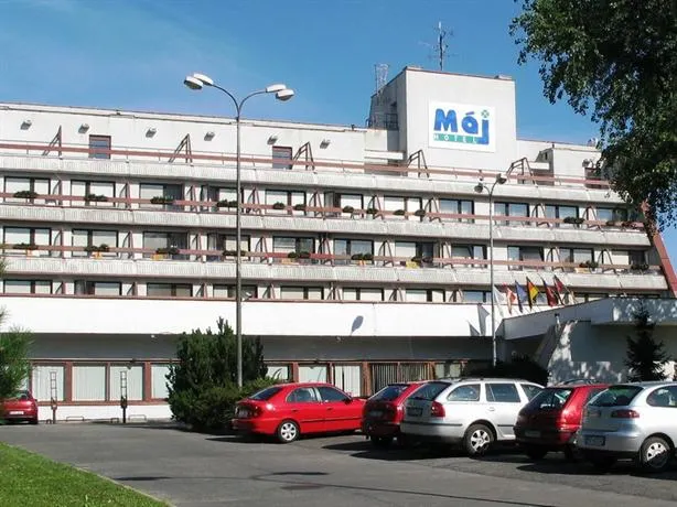 Maj - Image 1