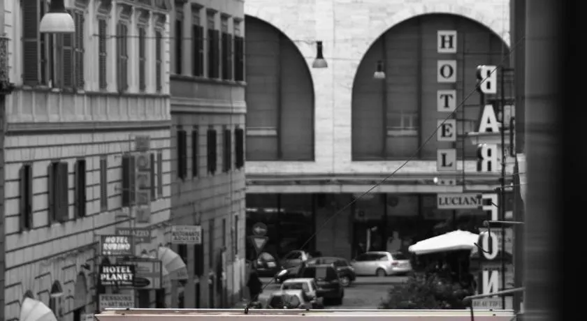 Hotel Galli - Image 1