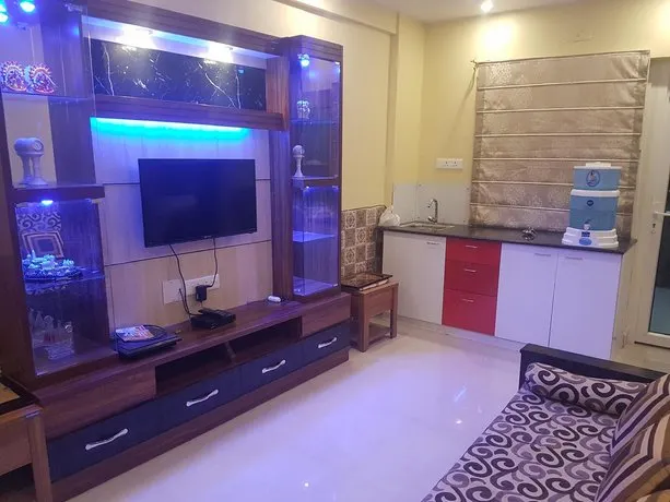 AMBICA HOMESTAY - Image 1