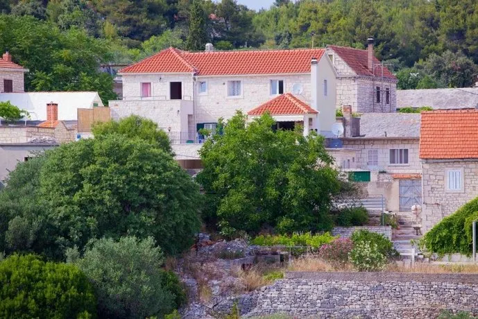 Holiday Home Mari - Image 1