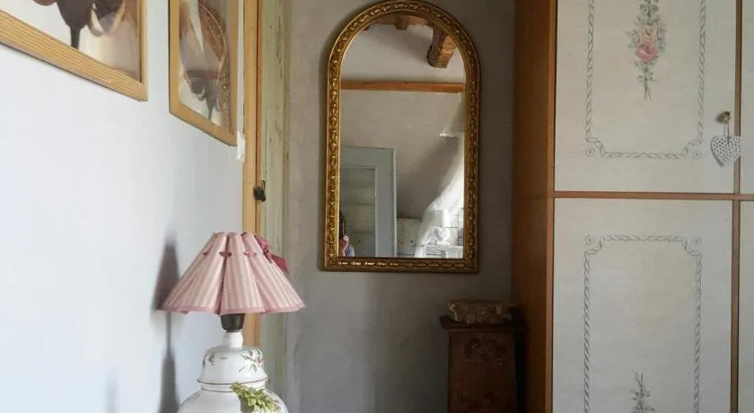 Piccola Shabby - Image 1