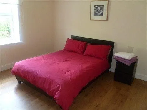 Sutton Place Apartments - Image 1