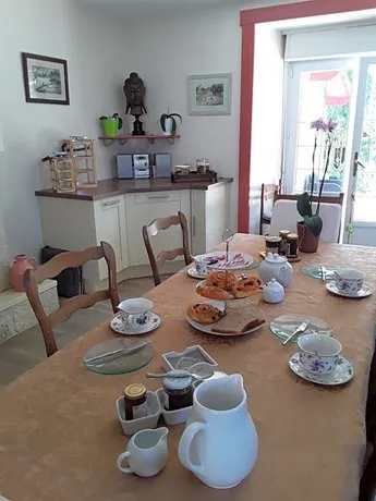 Chez Domi Jardin du bourg - Image 1
