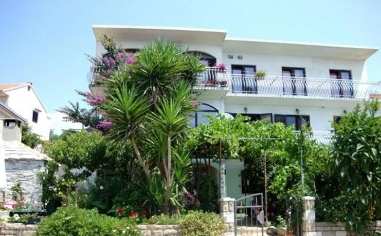 Apartment Franic - Image 1