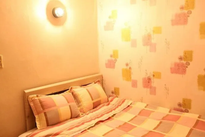 Leo Guesthouse Youngdeungpo - Image 1
