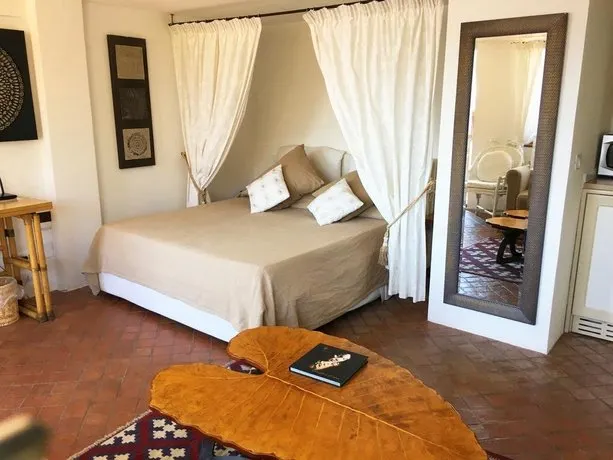 PANORAMIC SUITE & APARTMENT - Image 1