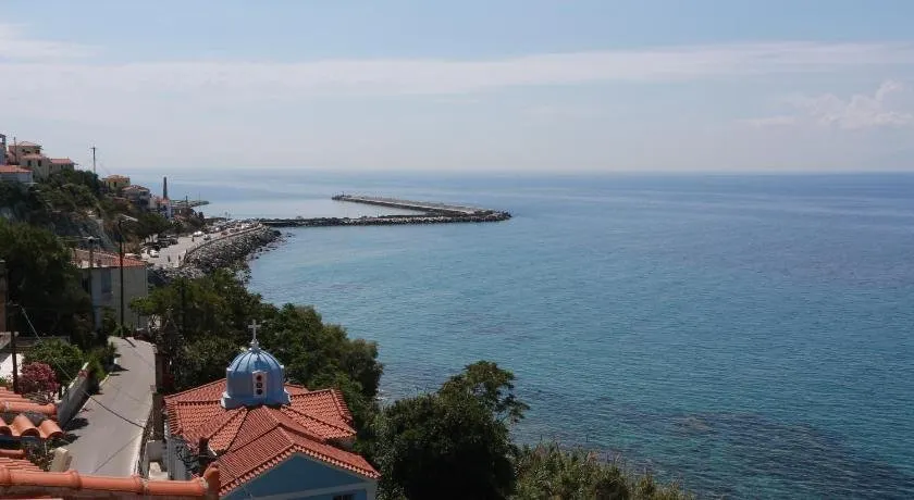 Irini Plomariou Apartments - Image 1