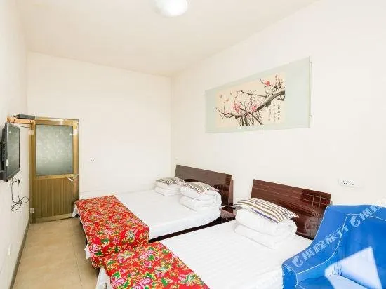 Gardening Inn - Image 1