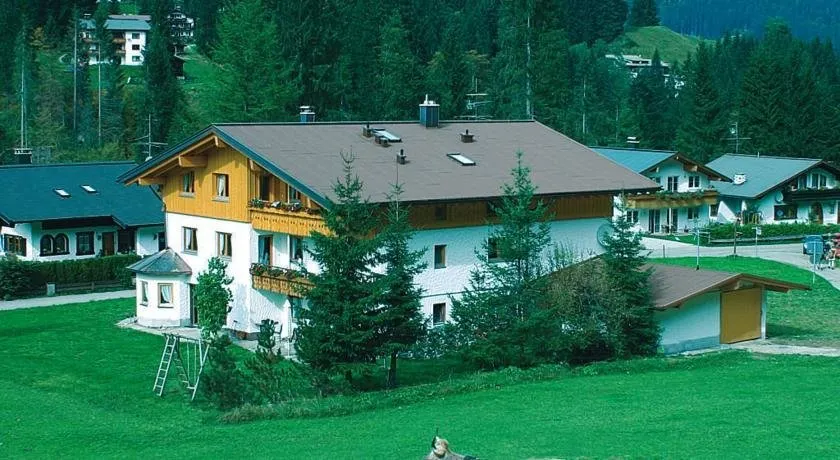 Hilbrand Appartements - Image 1