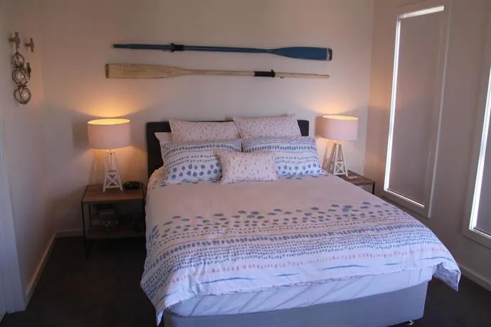 Surf Mist Beach House - Image 1