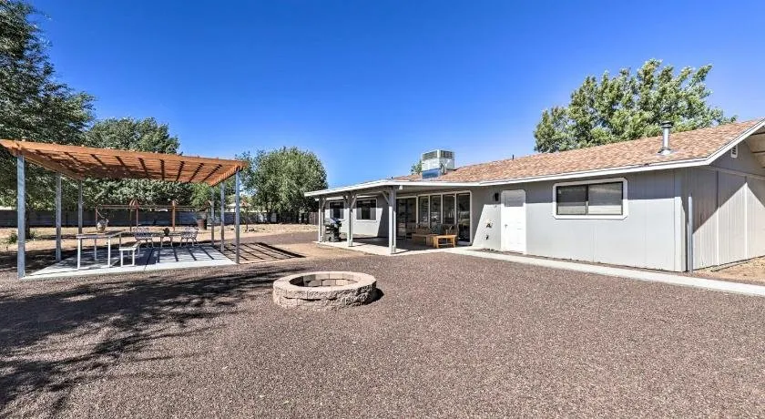 Chino Valley Home on 1 Acre w/ Fenced-In Yard - Image 1