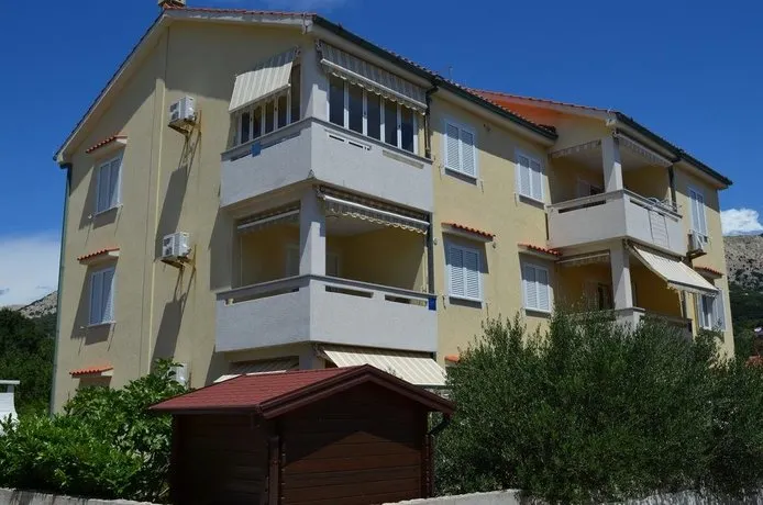 Apartment Ive - Image 1