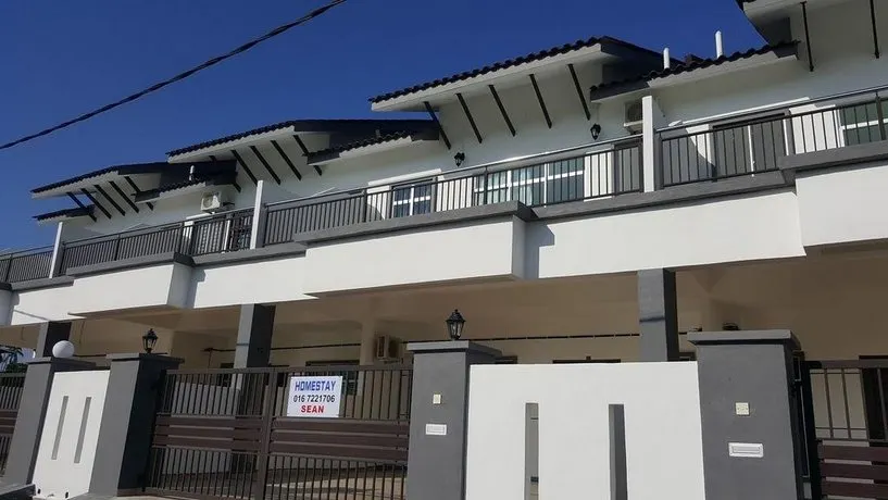 Seaview Homestay Mersing - Image 1