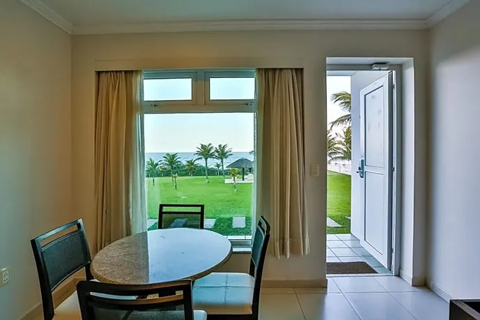 Itapema Beach Resort By Nobile - Image 1