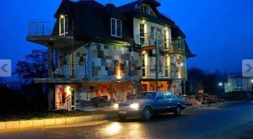 Royal Saliut Guest House - Image 1