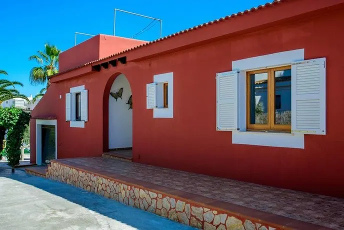 Villa Dorailla - Image 1