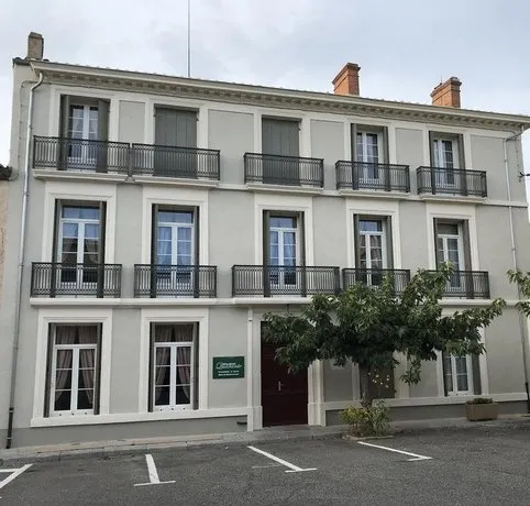 La Maison Quarante - Image 1