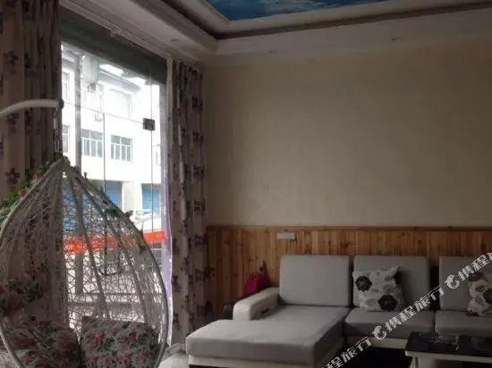 Sister Yan Inn - Image 1