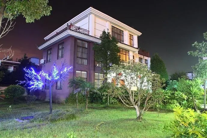 Tengchong Sanatorium - Image 1