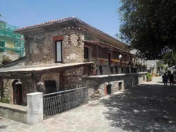 La Caupona - Image 1