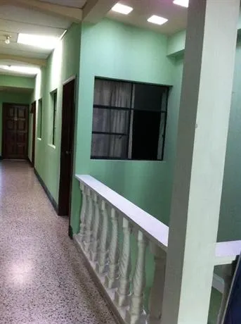 Hotel El Portal - Image 1
