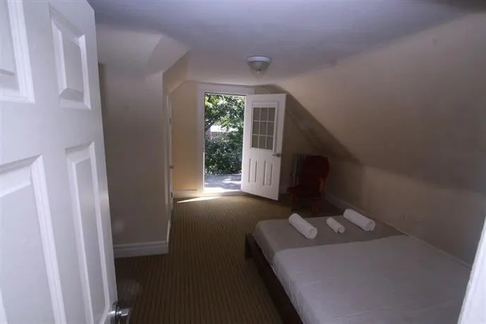 Room945 Hotel - Image 1