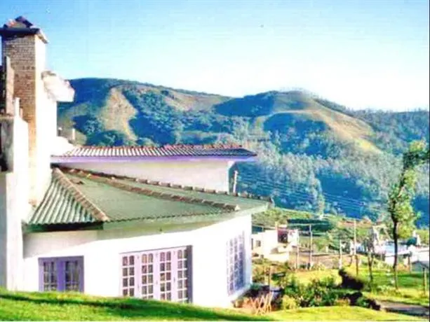 Mount Crest Holiday Bungalow - Image 1