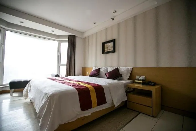 Wanyang Homestay (Dalian Renmin Road Donggang Commercial Area Zhongshan Square Subway Station) - Image 1