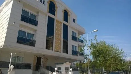 Neva Suite Hotel - Image 1