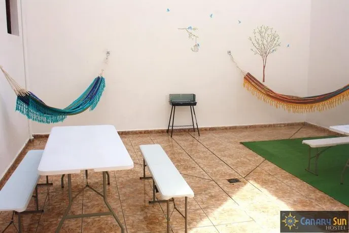 Canary Sun Hostel - Image 1