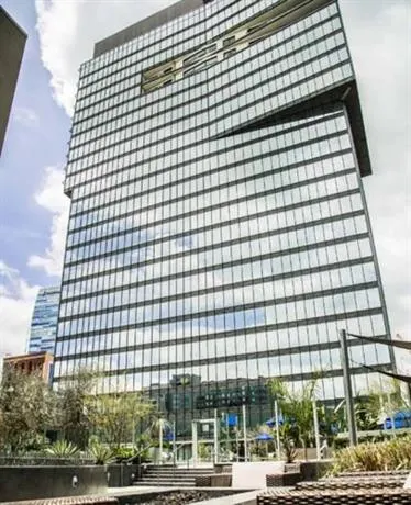 Oakwood Elite Collection Downtown L A - Image 1