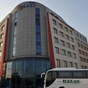 Hotel Coronation - Image 1