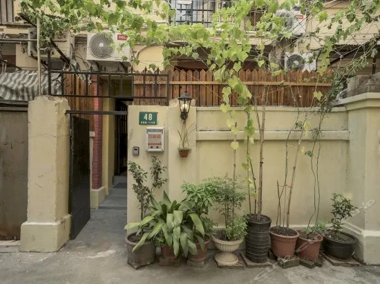 Celebrity Home Homestay - Image 1