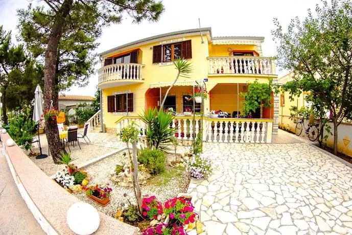 Villa Mara - Image 1
