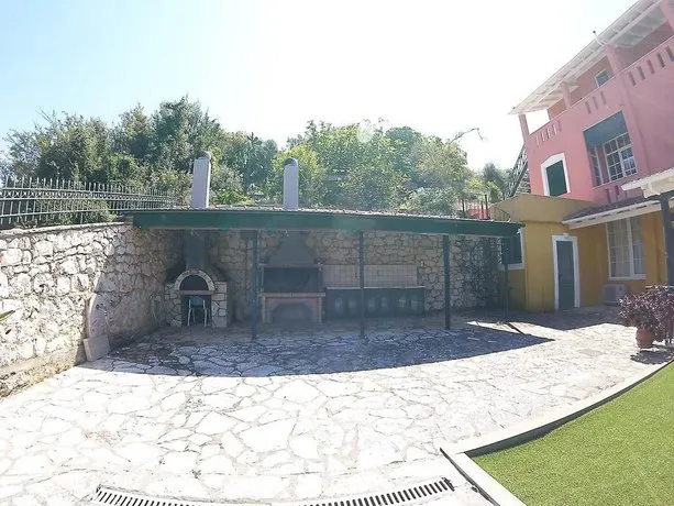 Vassilis House - Image 1