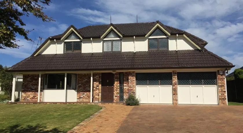 Home Sweet Home Holiday House - Image 1