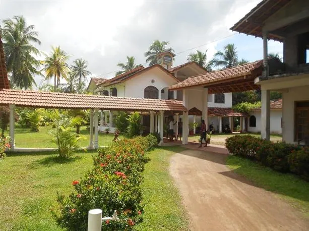 Sunny's Guest House - Image 1