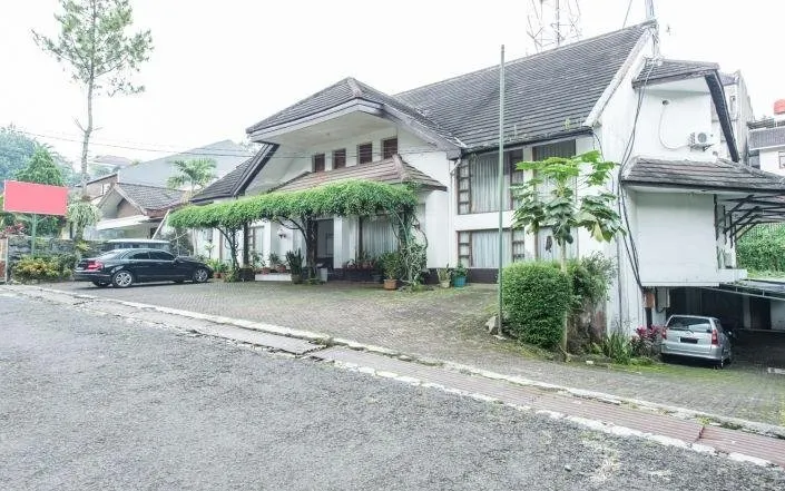 Catellya Guesthouse 2 - Image 1