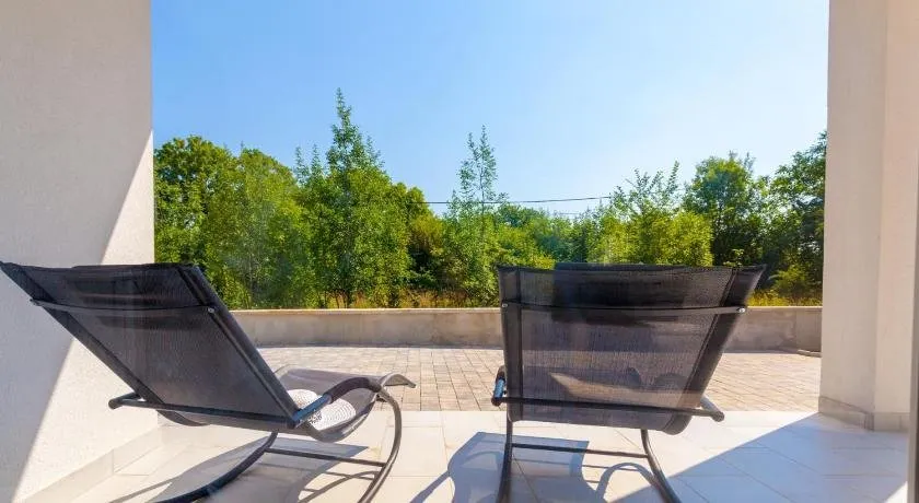 Holiday home Anty - Image 1