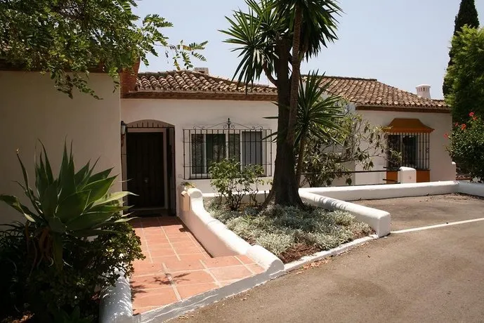 Las Terrazas in Benahavís - Image 1