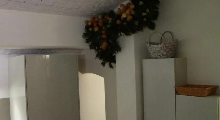 Casa Bella - Image 1
