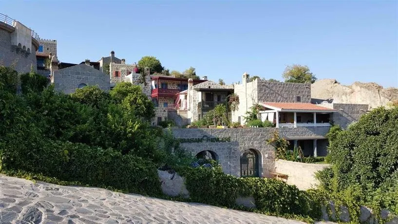 Yarbasan Tas Evleri Tunelli - Image 1